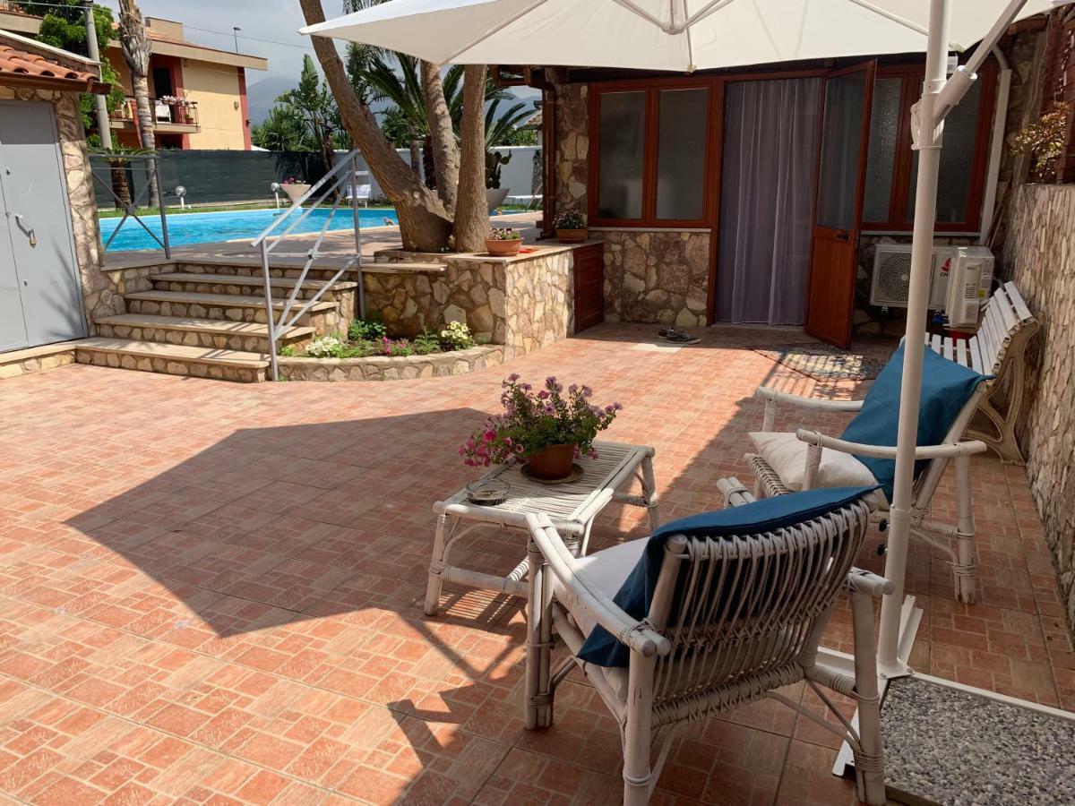Casa Vacanze Villa Grace Villagrazia Di Carini Buitenkant foto