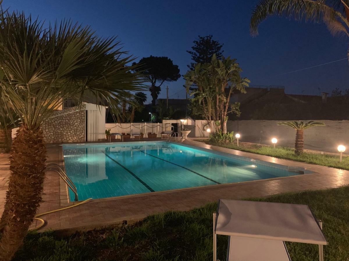 Casa Vacanze Villa Grace Villagrazia Di Carini Buitenkant foto